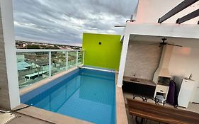 Apto cobertura com piscina - 2 quartos